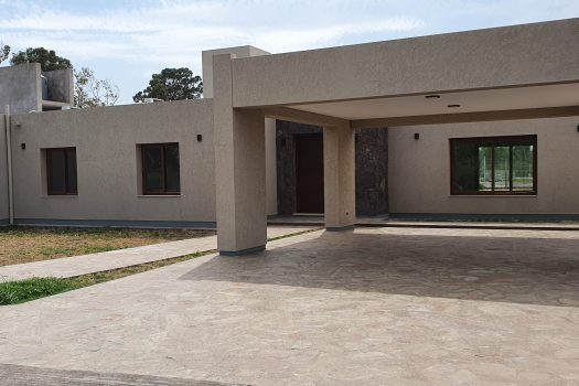 Barrio Privado – Casa de categoría