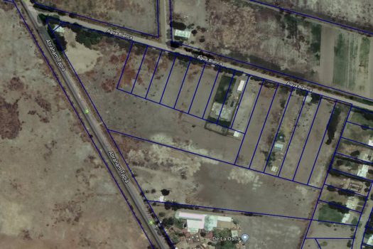 Lote esquina en Médano de Oro