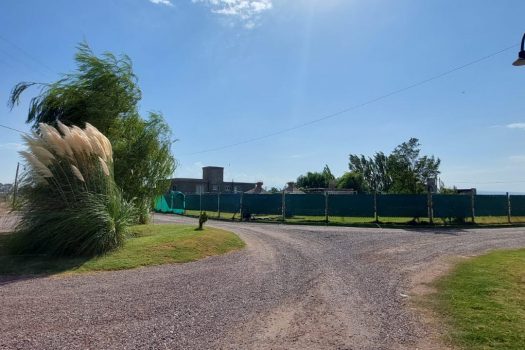 Lote 1500 m2 en complejo privado