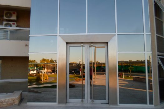 Rivadavia, 2 dorm. cochera y amenities