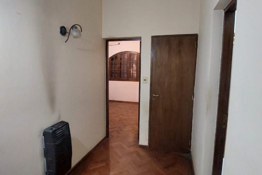 B° Del Bono – 3 dorm. 2 baños, amplio terreno
