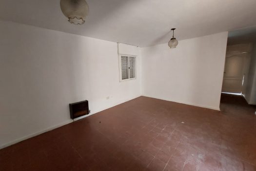 Rawson, casa 2 dorm. zona residencial