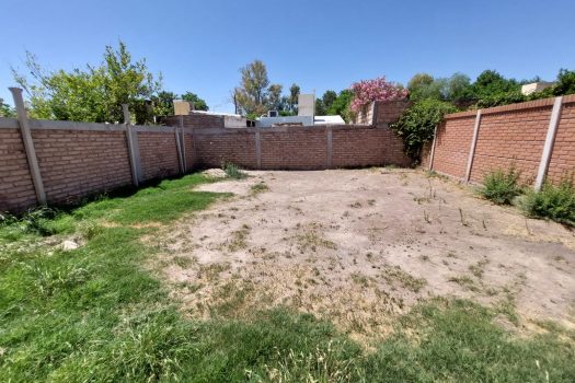 Rawson, casa 2 dorm. zona residencial