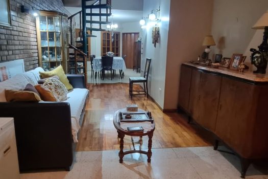 Capital, 3 dorm., 3 baños, 2 plantas
