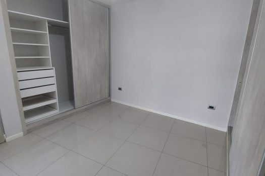 Capital. Dpto. 2 dorm. 2 baños, gym y cochera