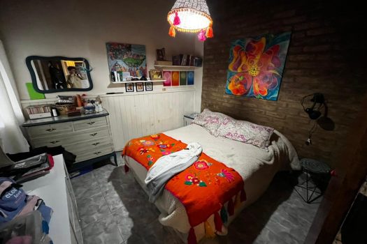 Proxima a Av. Circunvalación, casa 2 dormitorios