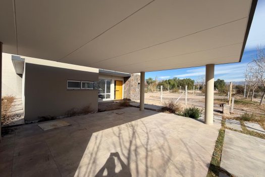 Rivadavia, Casa de categoria 3 dorm. 3 baños