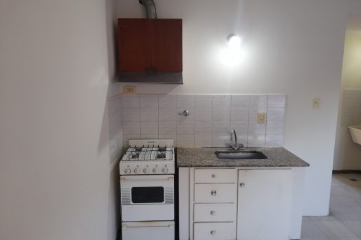 Trinidad, 1 dorm. en P. baja y cochera