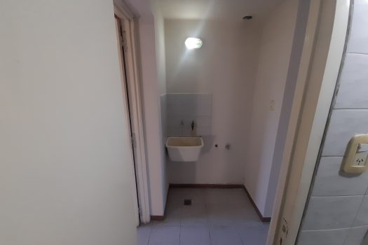 Trinidad, 1 dorm. en P. baja y cochera