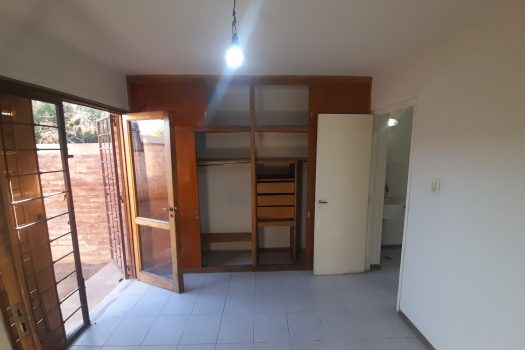 Trinidad, 1 dorm. en P. baja y cochera
