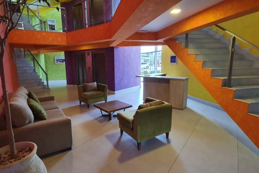 Ccio. M. Auxiliadora, 1 dorm. A/A, cochera