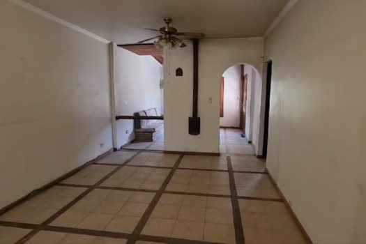 Casa 3 dormitorios 2 baños Barrio SMATA
