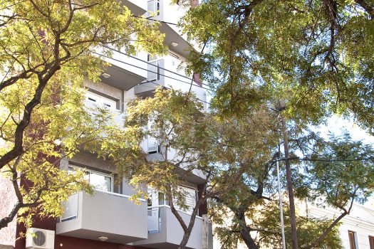 Dpto. céntrico 2 dormitorios, Laprida y Salta