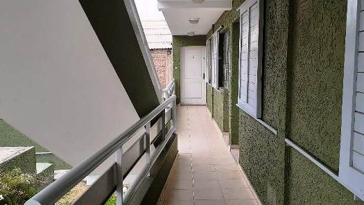 Av. Central casi Av. Paula, dpto. 1 dormitorio