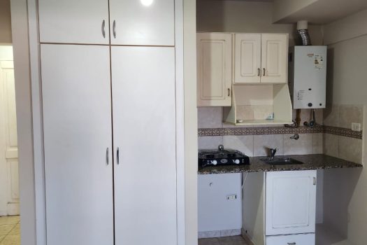 Excelente punto, Monoambiente con balcón.