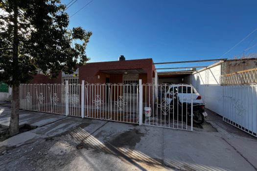 Pocito, casa 3 dormitorios, amplio patio