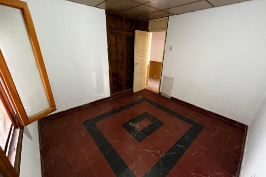 Pocito, casa 3 dormitorios, amplio patio