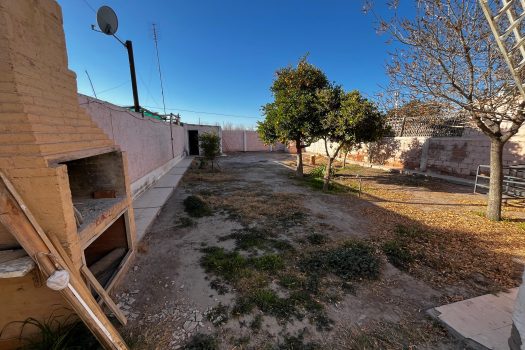 Pocito, casa 3 dormitorios, amplio patio