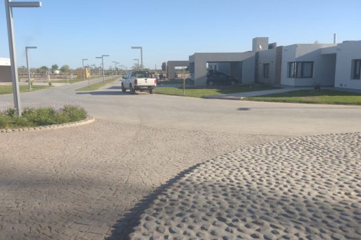 En barrio de categoría, lote de 844 m2