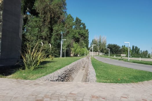 En barrio de categoría, lote de 844 m2