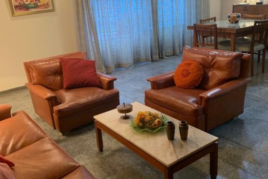 Casa Av. Córdoba y Gnecco 4 dorm. 2 baños