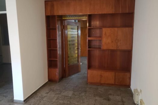 Casa Av. Córdoba y Gnecco 4 dorm. 2 baños