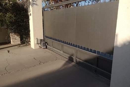 Rivadavia, En barrio privado, casa 3 dorm.