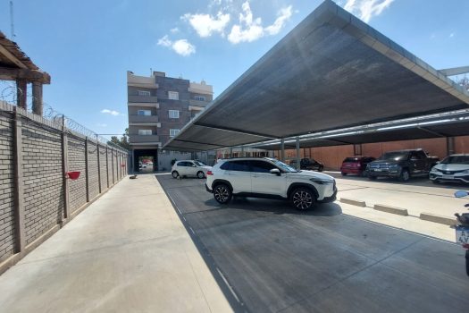 9 de Julio y Conector, 1 dormitorio y cochera