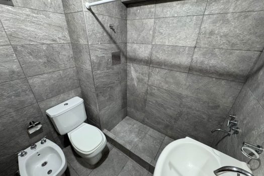 De categoría – 2 dorm. 2 baños y cochera