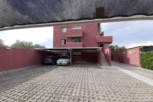 Sobre Agustín Gómez, 1 dormitorio con cochera