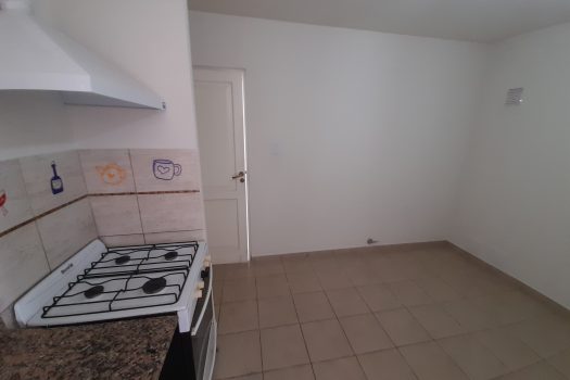 Sobre Agustín Gómez, 1 dormitorio con cochera