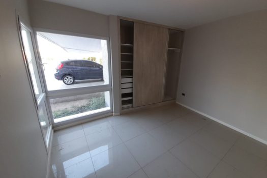 Ccio. M. Auxiliadora, 2 dorm. A/A, cochera