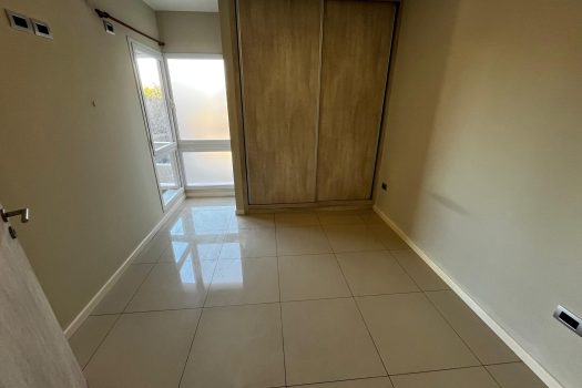 Ccio. M. Auxiliadora, 1 dorm. A/A, cochera