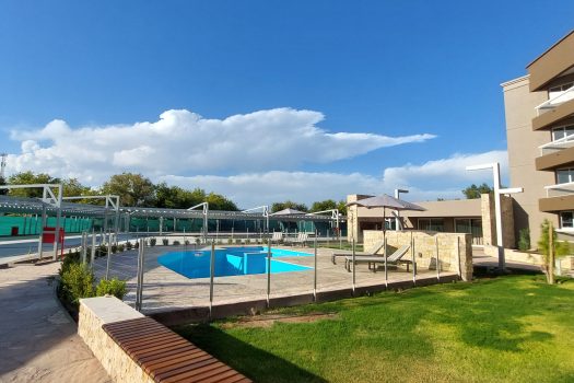 Santa Lucia, dpto. 2 dorm. con cochera