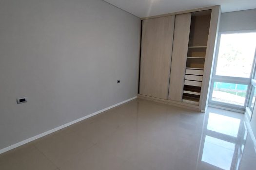 Santa Lucia, dpto. 2 dorm. con cochera