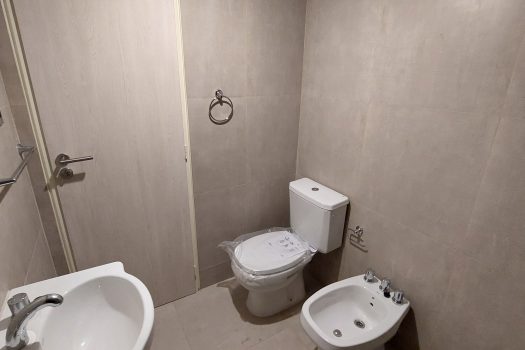 Santa Lucia, dpto. 2 dorm. con cochera