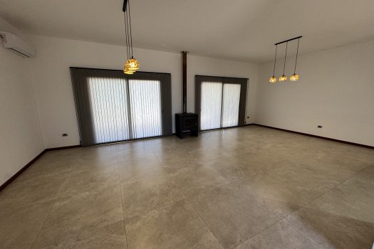 B° privado, de categoría, 3 dorm. 3 baños, piscina