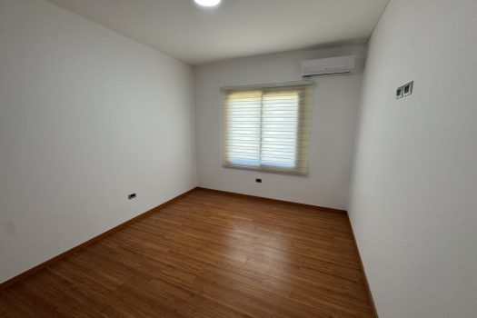 B° privado, de categoría, 3 dorm. 3 baños, piscina
