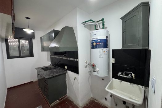 Trinidad, dpto. 2 dorm. con cochera