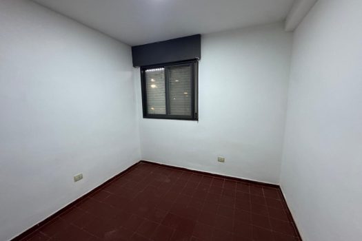 Trinidad, dpto. 2 dorm. con cochera