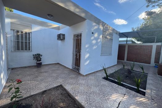 Rivadavia, Casa de 3 dormitorios.