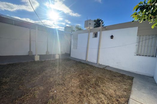 Rivadavia, Casa de 3 dormitorios.