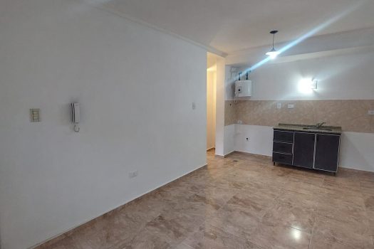 Rivadavia, Dpto. 1 dormitorio con espacio vehicular