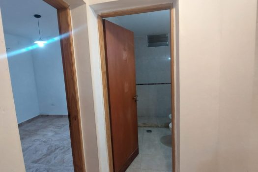 Rivadavia, Dpto. 1 dormitorio con espacio vehicular