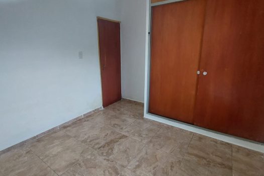 Rivadavia, Dpto. 1 dormitorio con espacio vehicular