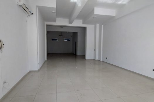 Local comercial excelente punto 110 m2