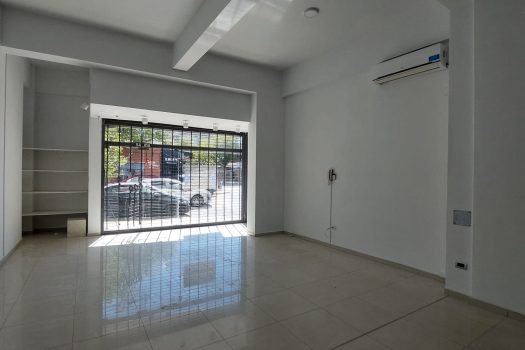 Local comercial excelente punto 110 m2
