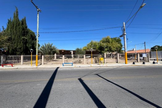 Sta. Lucia, Lote esquina con tinglado