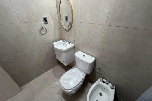 Amoblado, dpto. 1 dormitorio con cochera
