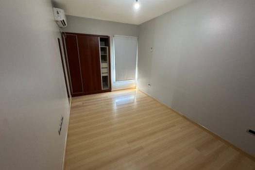 De categoría – 2 dorm. 2 baños y cochera